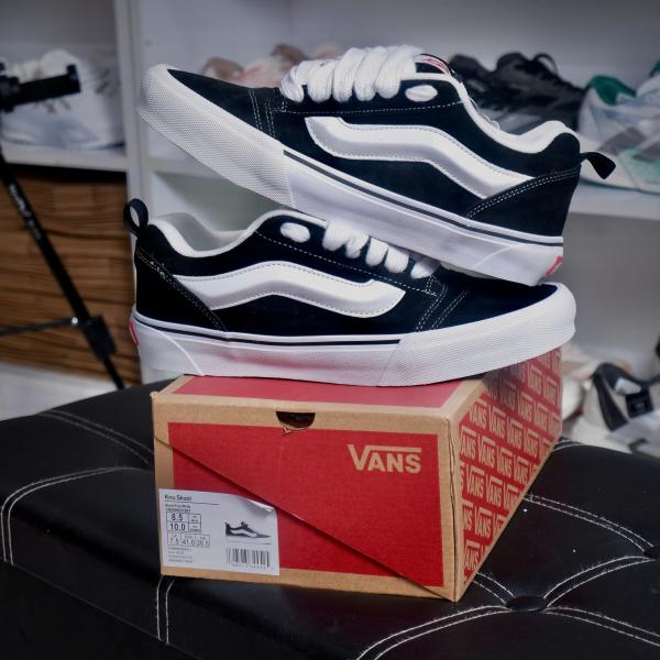 Vans Knu-Skool ‘Black White’