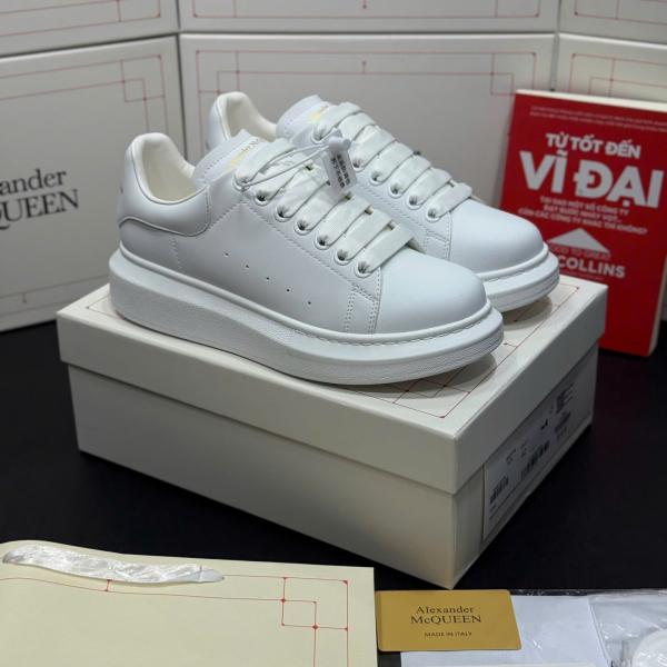 Giày Alexander McQueen Oversized Sneaker