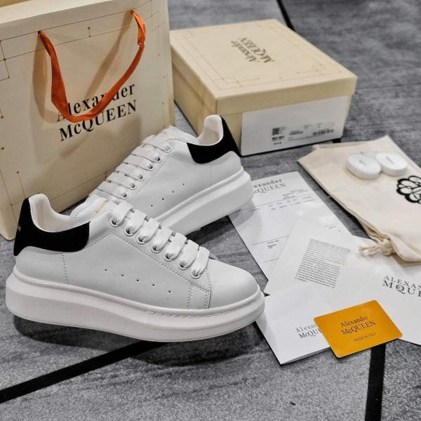 Giày Alexander McQueen Oversized Sneaker ‘White Black’ Gót Nhung Best Quality