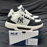 MLB - Giày sneakers unisex cổ thấp Chunky Liner Embo Monogram Best Quality