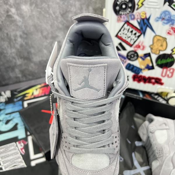 Giày Nike Air Jordan 4 Retro Kaws Best Quality