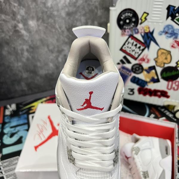 Giày Nike Air Jordan 4 Retro  White Oreo Like Auth