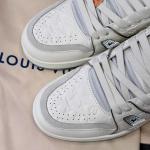 Louis Vuitton LV Arch Light Sneaker Blanco/Plata