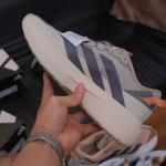 Giày Adidas