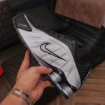 Nike Shox R4 Metallic Silver Black