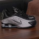 Nike Shox R4 Metallic Silver Black