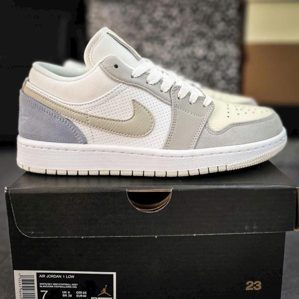 Giày NIKE AIR Jordan 1 Low ‘Paris’