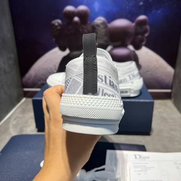 Giày Dior X Kaws B23 Daniel Arsham Low Newspaper Like Auth