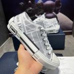 Giày Dior X Kaws B23 Daniel Arsham Low Newspaper Like Auth