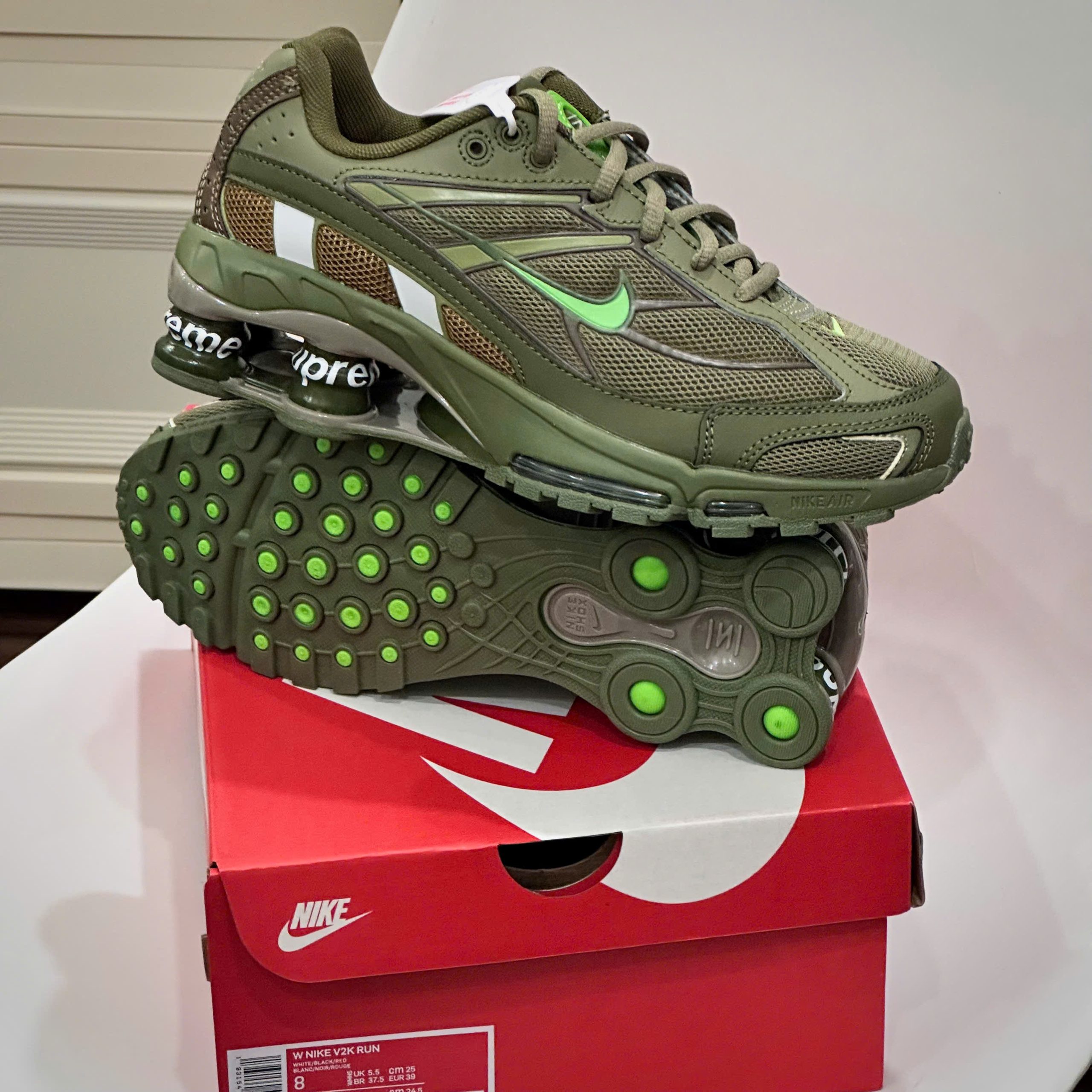 nike-shox-ride-2-supreme-neutral-olive-electric-green00007