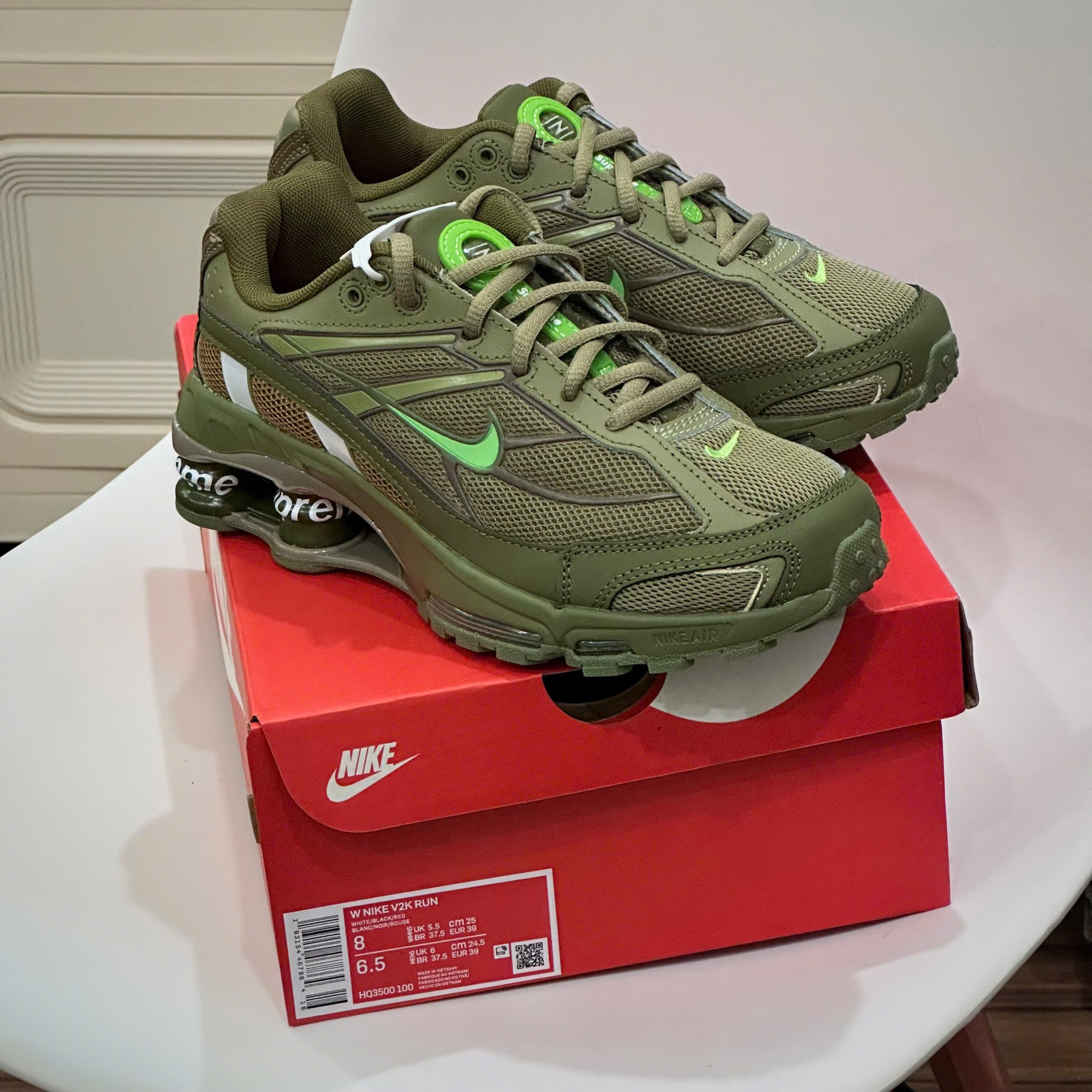 nike-shox-ride-2-supreme-neutral-olive-electric-green00012
